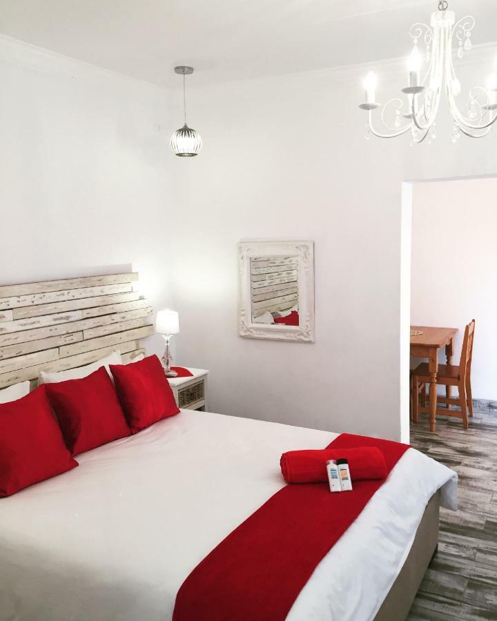 בריטס Esmarline Lodge מראה חיצוני תמונה